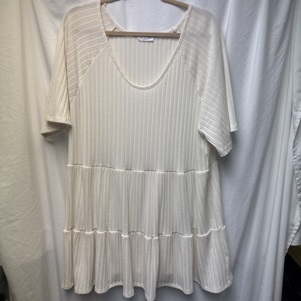 Chic Soul Ivory Blouse 3X Boho Peasant Bell Sleeve Coastal Flowy Resort Cruise